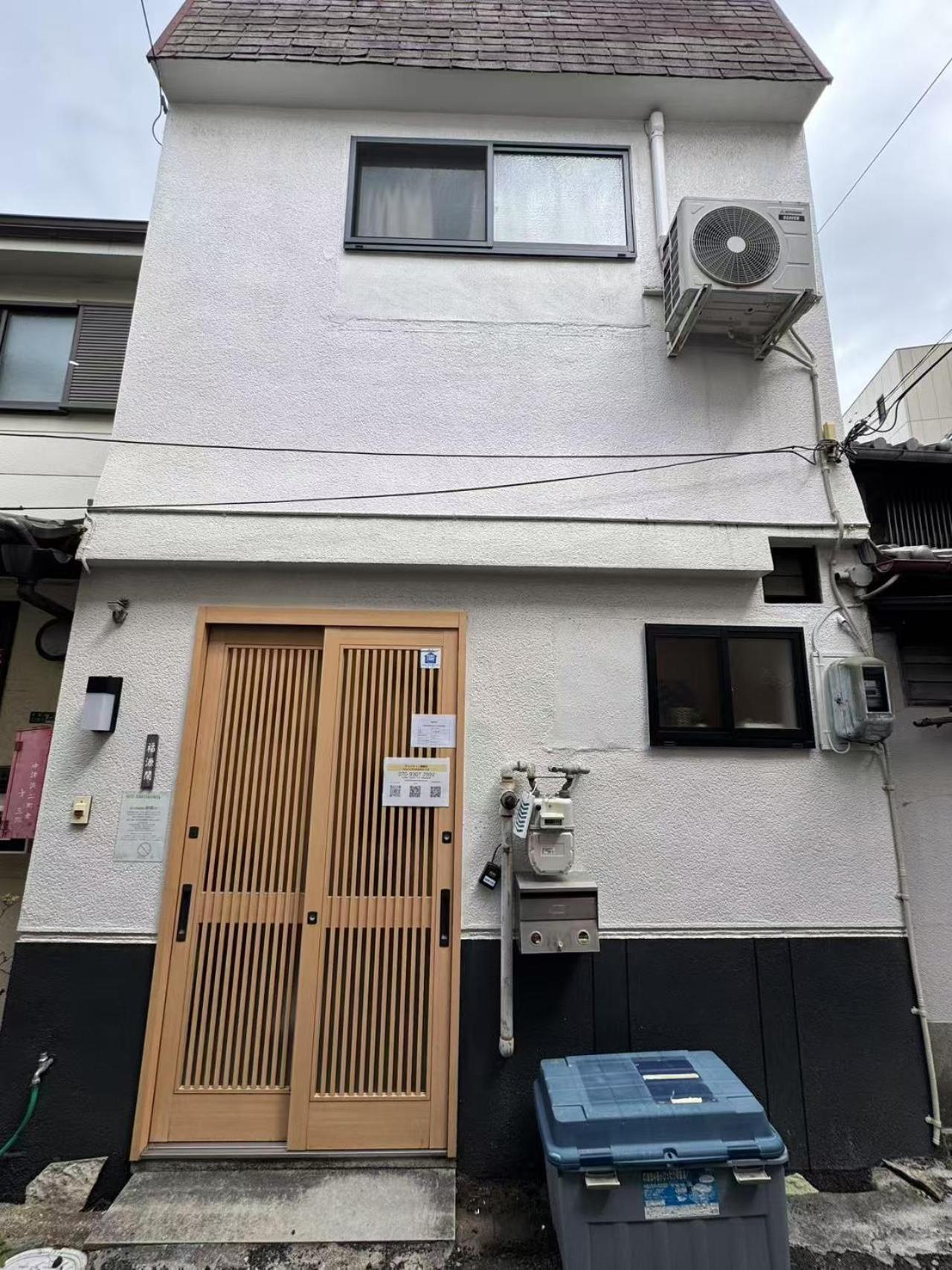 Appartamento 山house中津 最大10人 中津駅まで徒歩6分 梅田まで電車4分行ける！　 Osaka Esterno foto